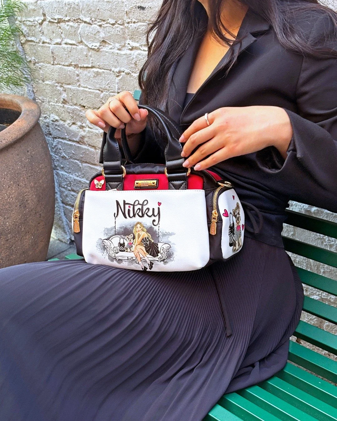 A blend of inspiration and function. A multipocket backpack design featuring our signature Angel from Above artwork. 🖤🪽

View the full Angel from Above collection at nikkybag.com or via the link in bio! 🛒🪽

#nikkybag #nicoleleeusa #backpacks #new
