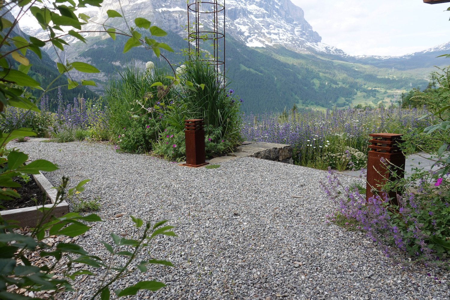 Gartengestaltung_Gärten Berner Oberland_naturnah13.jpeg