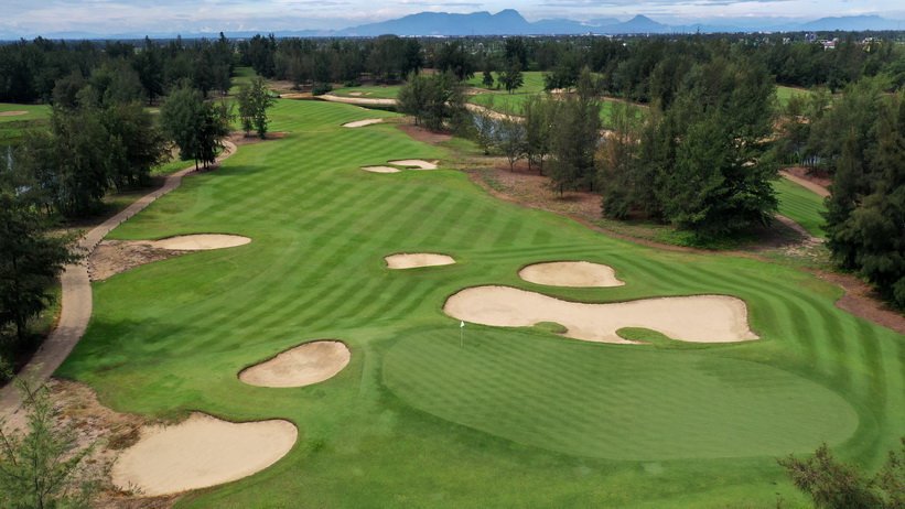 Montgomerie Links.jpg
