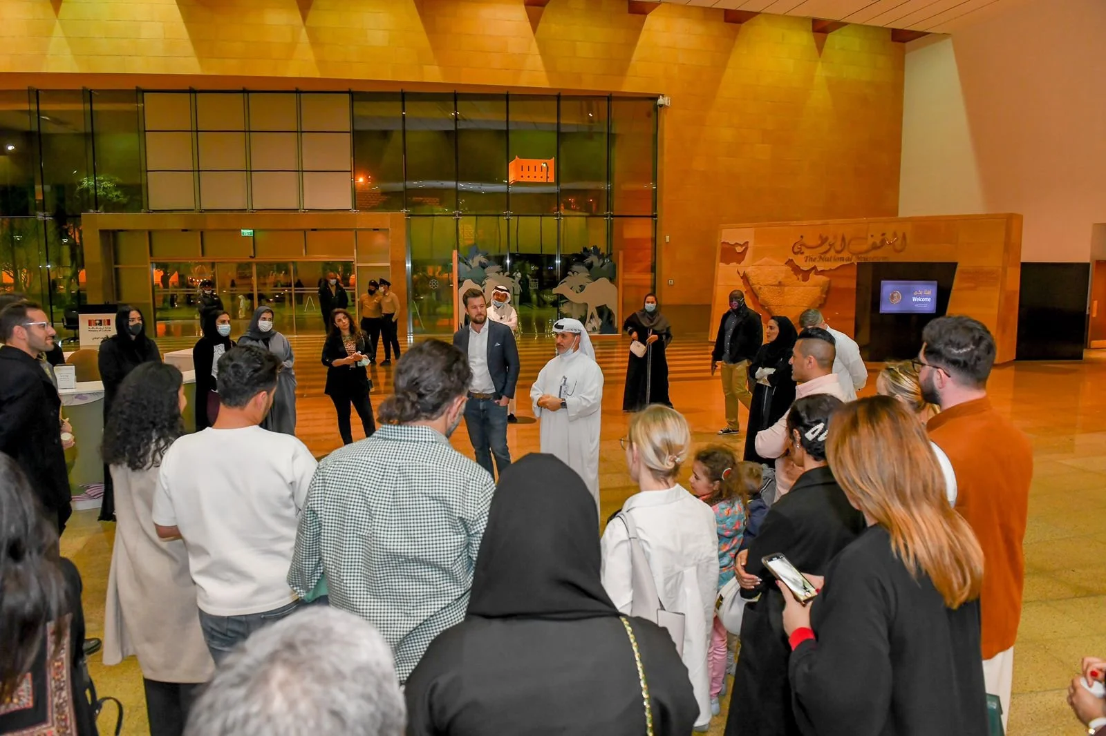 The National Museum Hosts Official Visit of the American Chamber of Commerce in Saudi Arabia (AmChamKSA) for a Night of Arts, Culture &amp; Entertainment&nbsp;