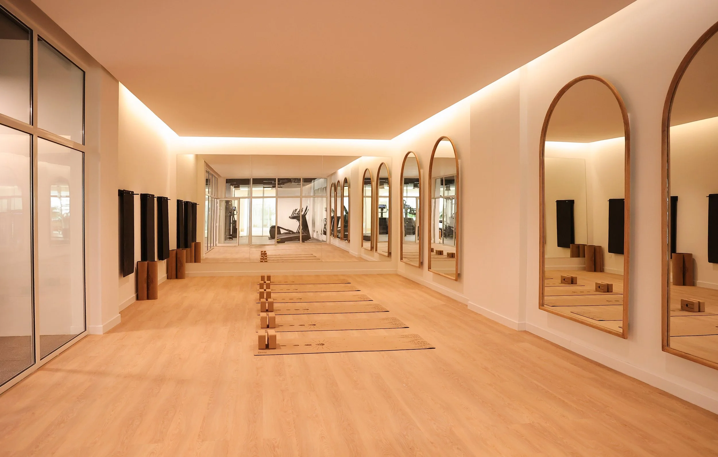 GRANADA-Yoga-MAYA9727-Edit.jpg