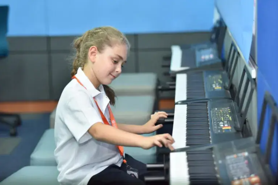 © One World International School Saudi Arabia