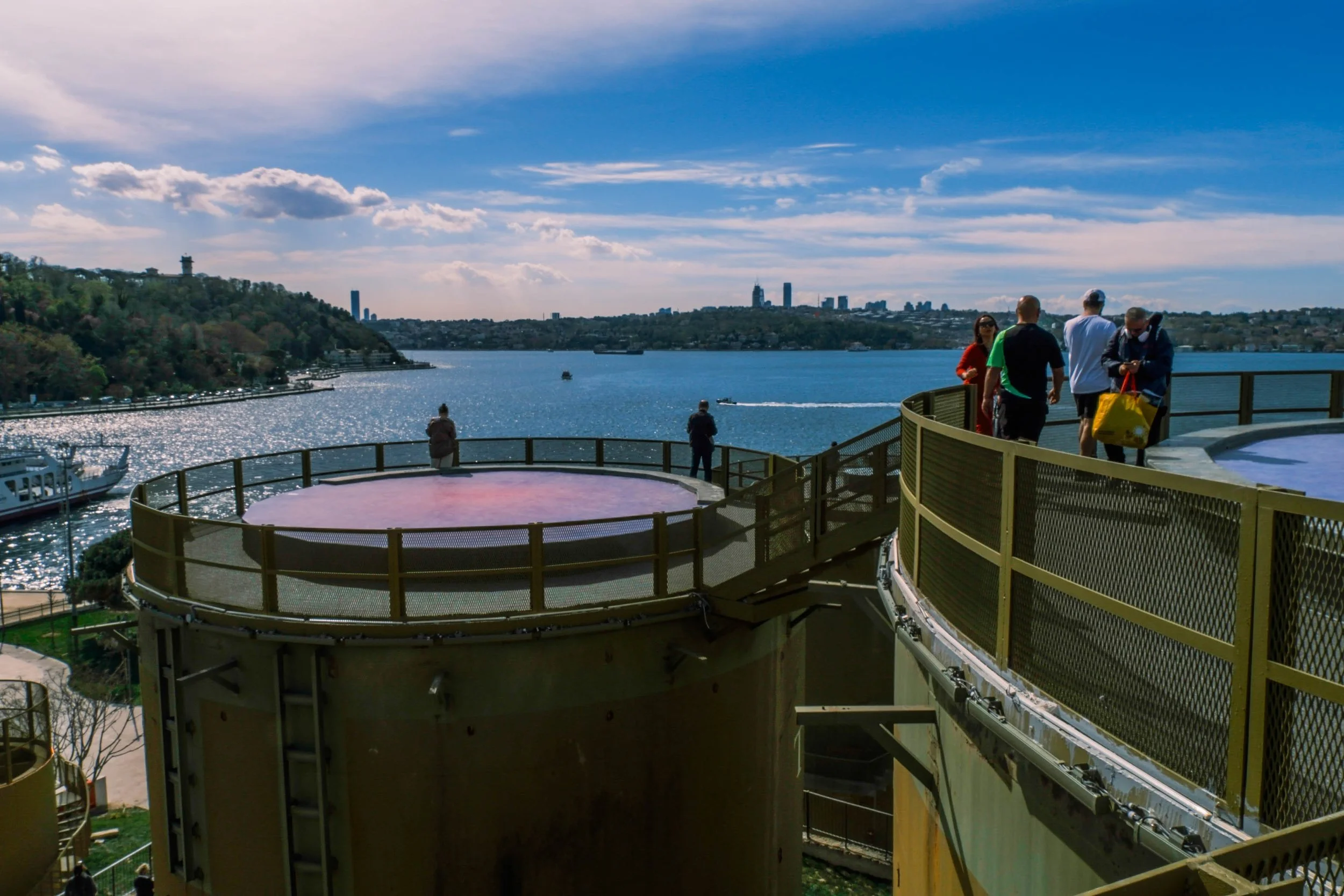 Photo: Göktuğ Güntav / Piksel. Creative Solutions / artwork: Atıf Akın (TR), O