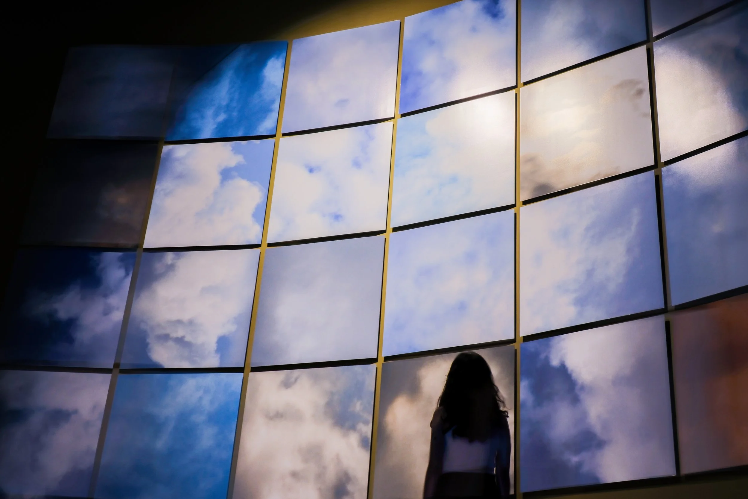 Photo: Göktuğ Güntav / Piksel. Creative Solutions / artwork:  Cloud Face, Shinseungback Kimyonghun 

