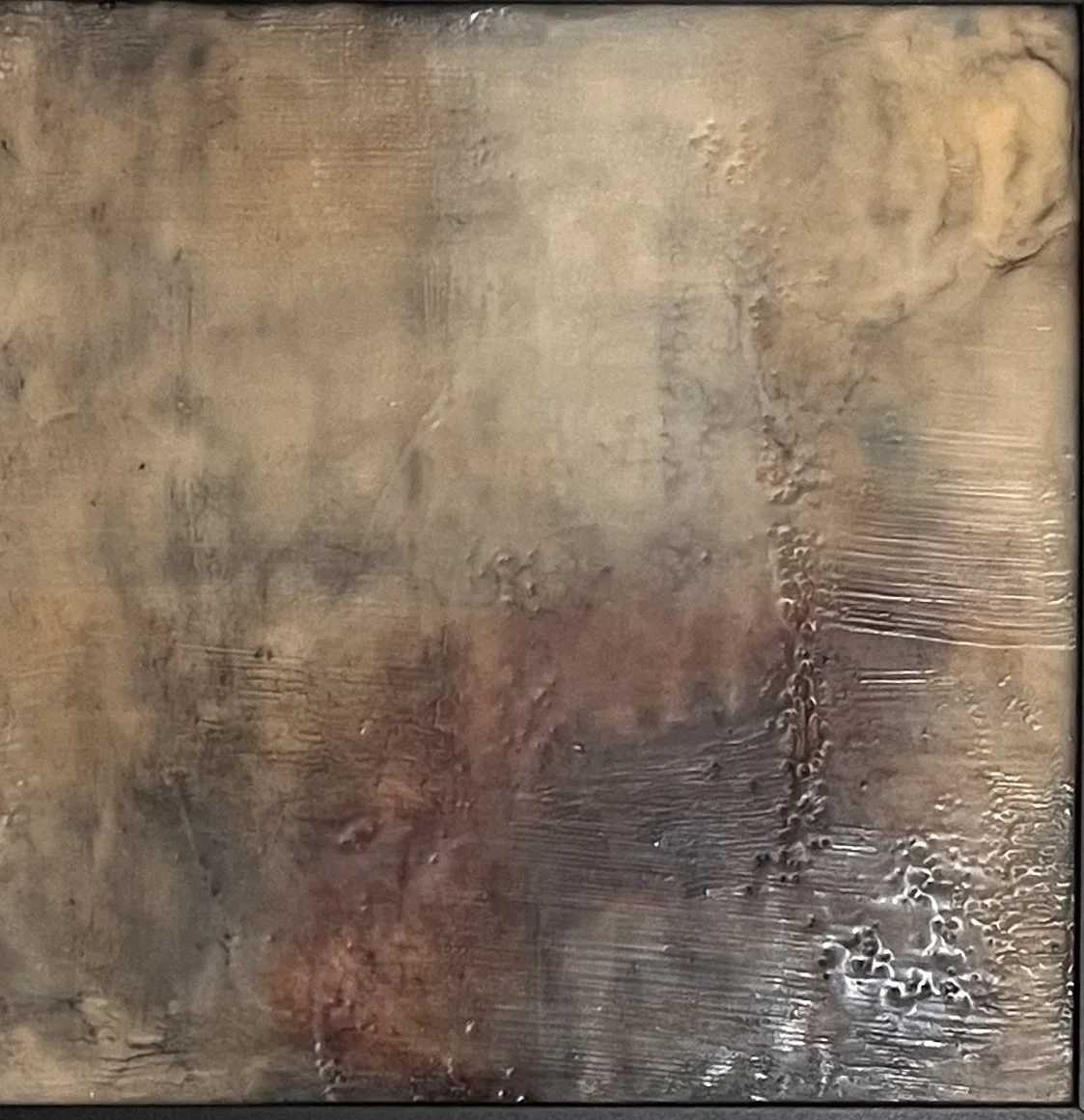 Fade, 2019;
encaustic, oil on board;
10” x 10”;
ENS-19-014;
$450