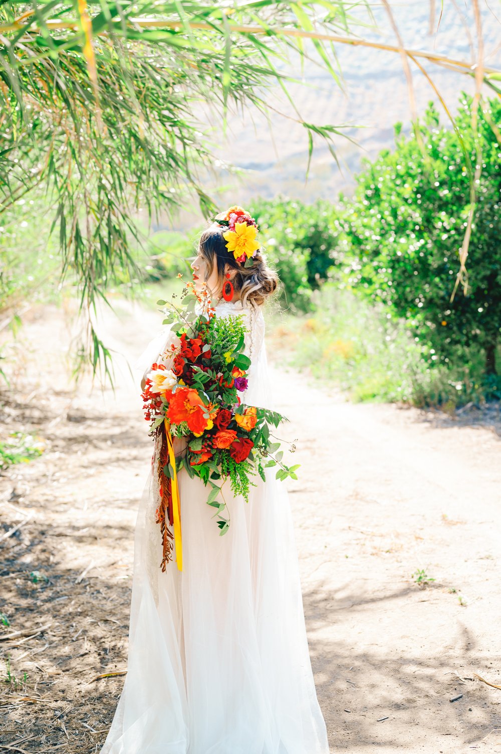 Fiesta+Bride-Rancho+Guejito+Winery-Mariela+Campbell+Photography4.jpg