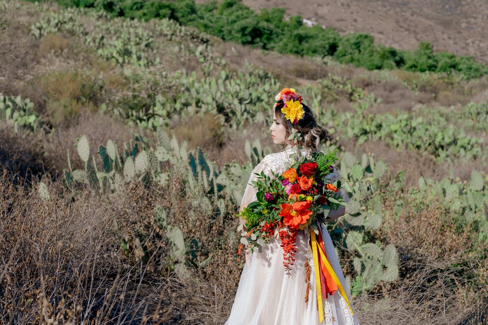 Fiesta+Bride-Rancho+Guejito+Winery-Mariela+Campbell+Photography41.jpg