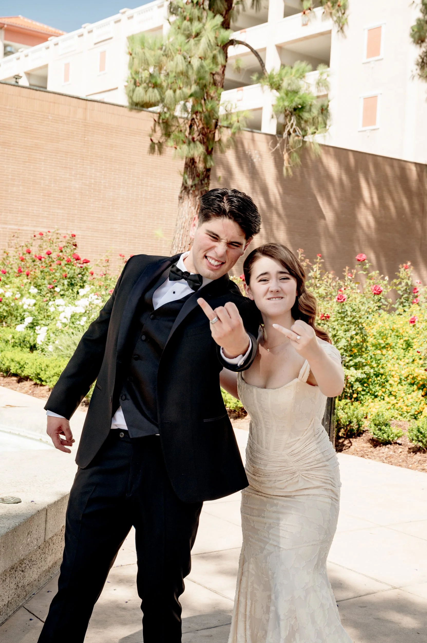 A+J-4th-street-chapel-wedding-Mariela+Campbell+photography-16.jpg