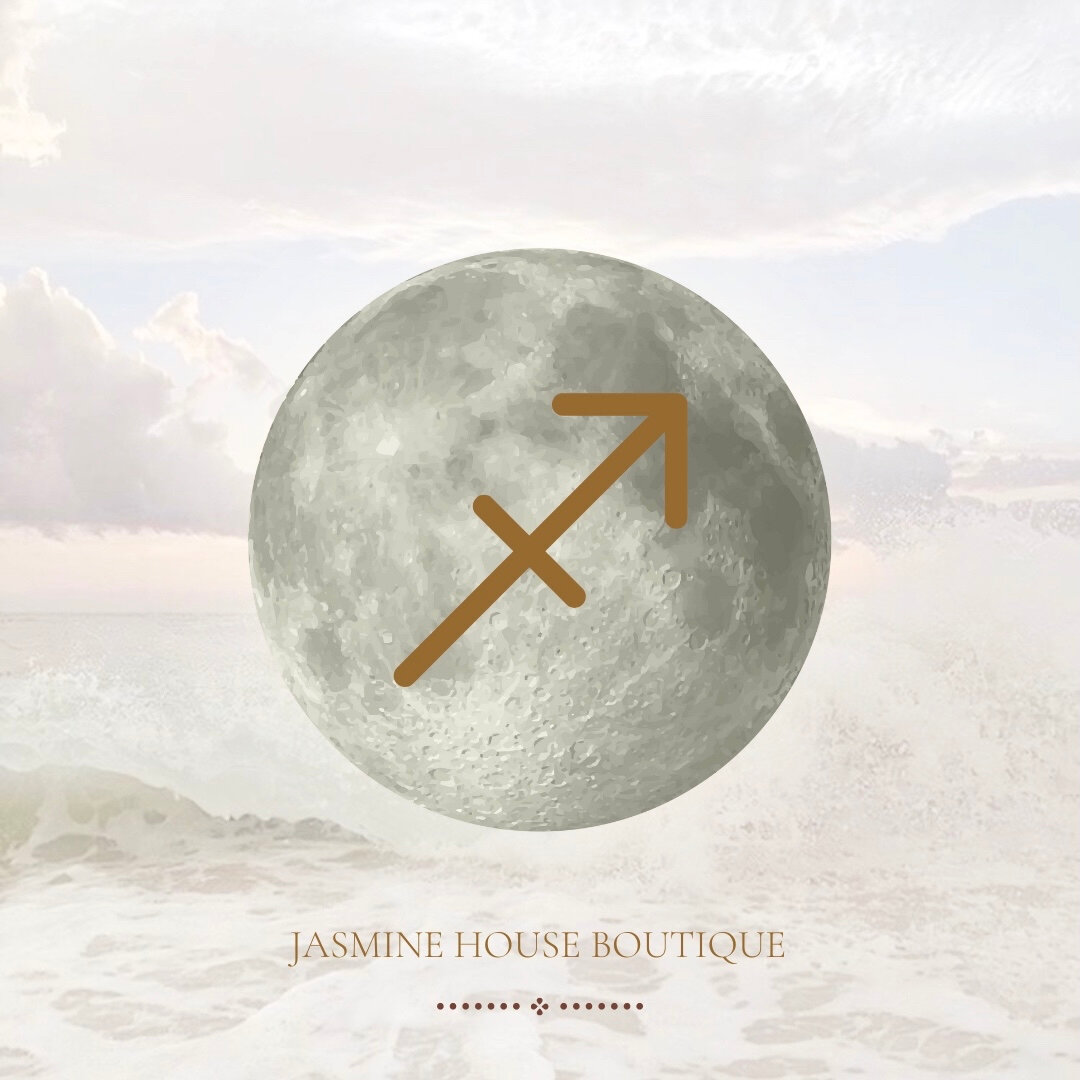 Tomorrow&rsquo;s full moon In Sagittarius is all about much needed clarity, realigning with what you truly desire in this life, and illumination🌕✨​​​​​​​​​
Now is the time to do the work and take the necessary steps to see the results you&rsquo;re l
