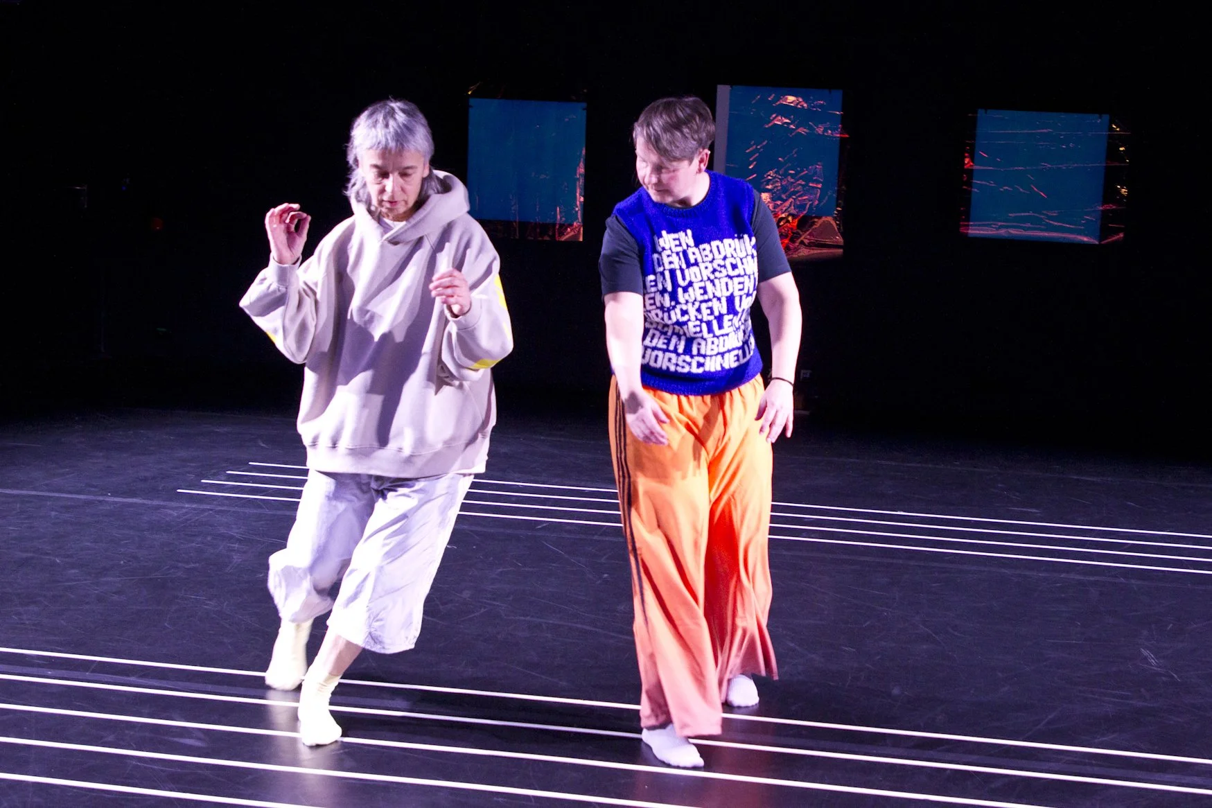 schwimmen206 Foto Lea Dietrih.jpg