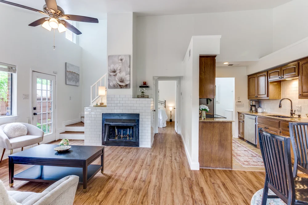 5753-cedar-creek-dr-benbrook-tx-76109-High-Res-8.jpg