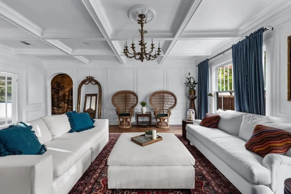 Professional Staging: The Secret to a High-Value Home Sale 🏠

Ever wonder why some luxury listings sell in days while others sit? It comes down to professional home staging. When I designed this space, the goal was to highlight the architectural det