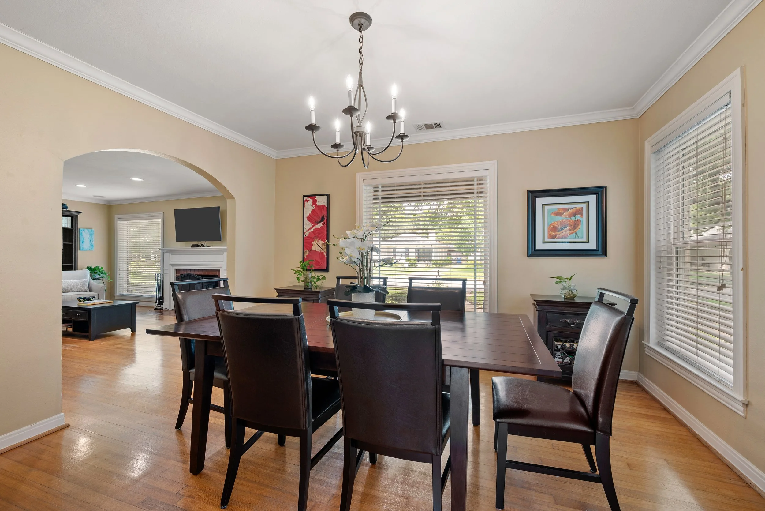 6032 Kenwood Ave-014.jpg