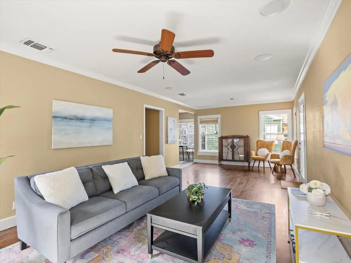 817 Edgefield 2.jpeg