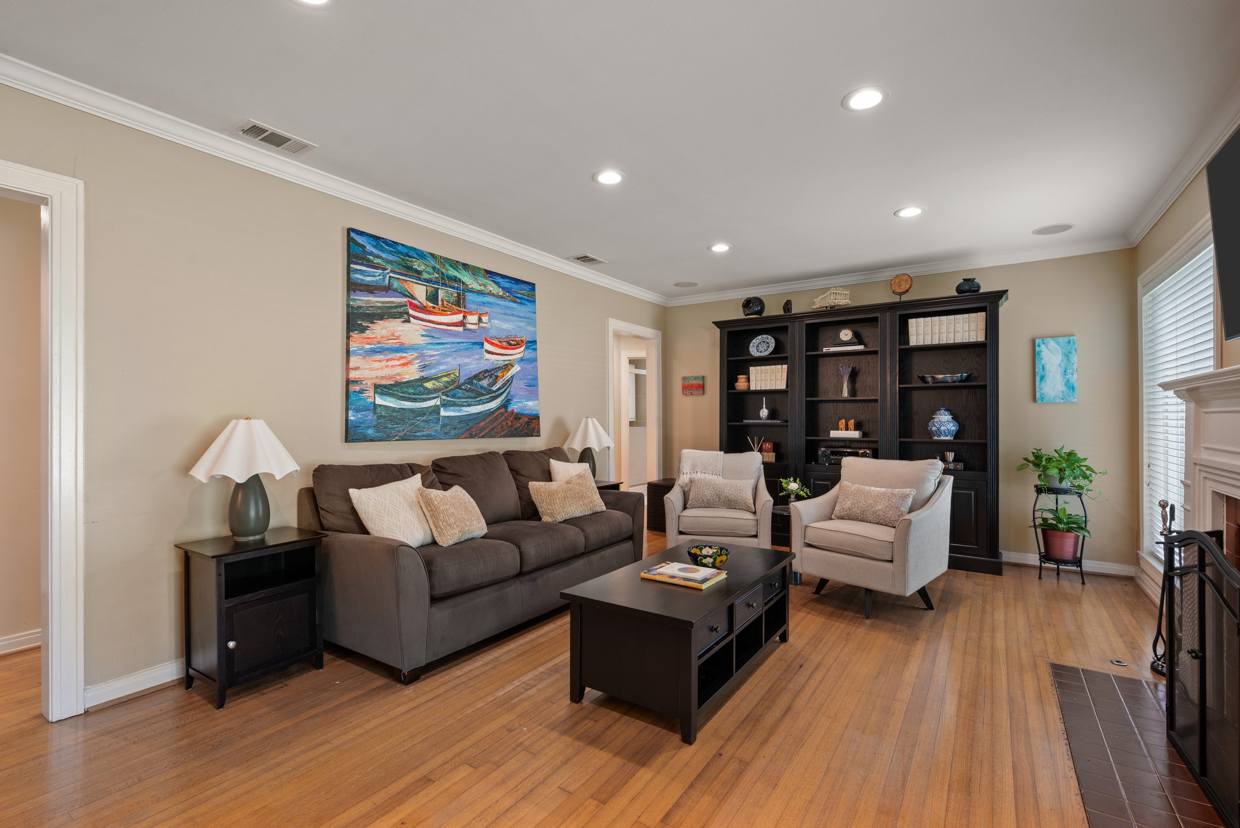 Photo Styling a Dallas M Streets Home