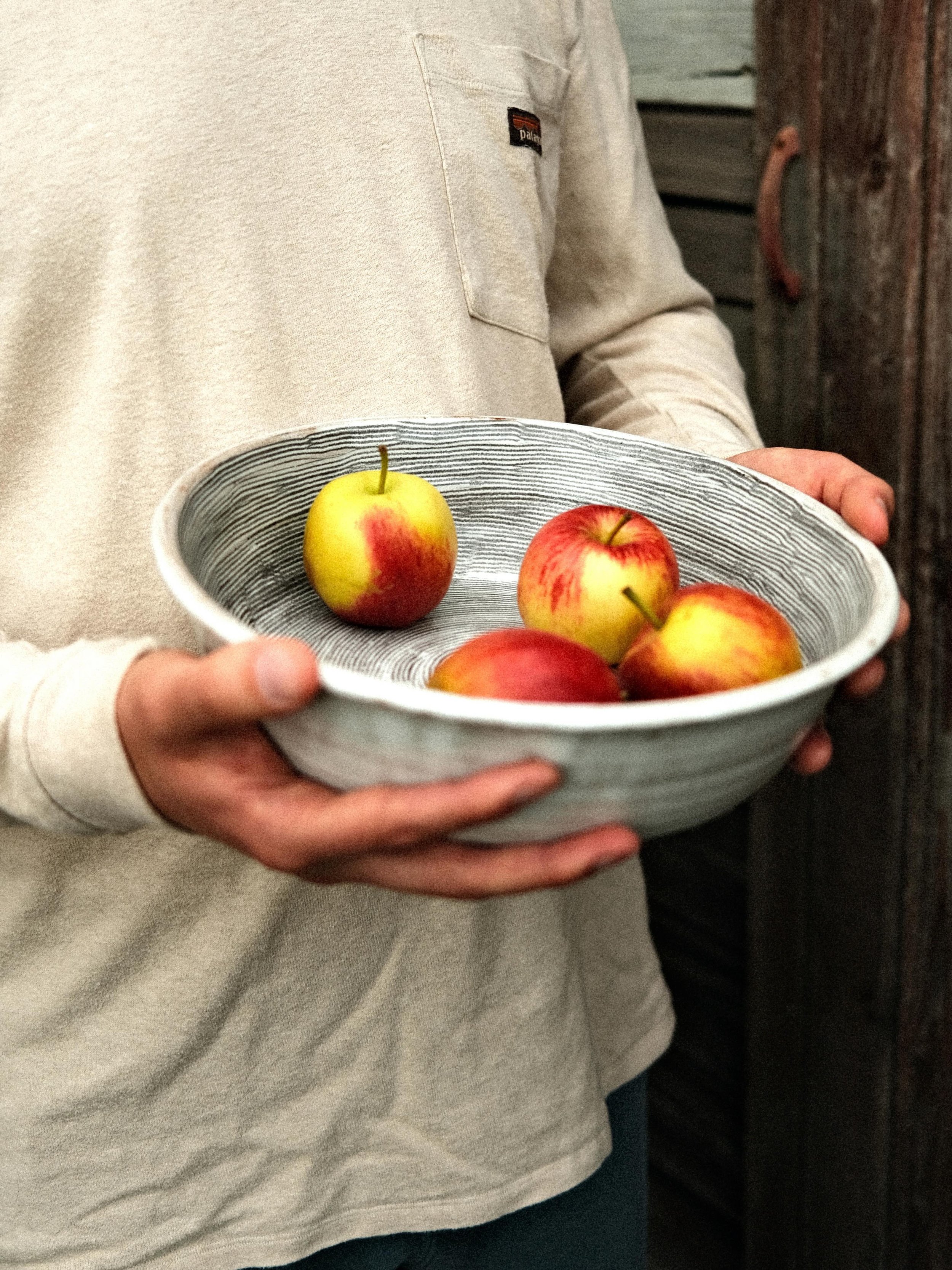 A stripy serving bowl, ideal for dishing up al fresco summer salads, fruits and pastas.

I&rsquo;m proud of this pot - the stripes are inlaid, and the rolled rim makes it feel robust, perfect for handing around the table 😋