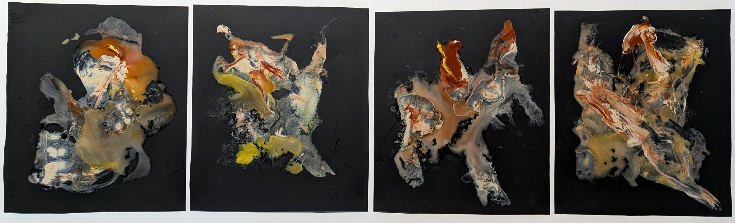 Freestyle half pipe
20" x 6"