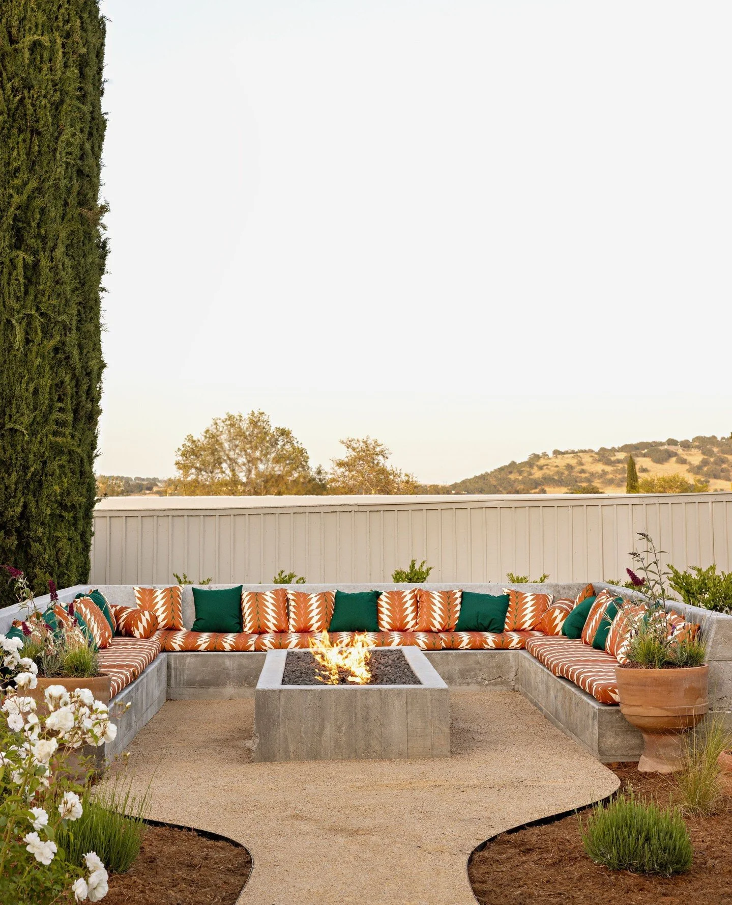 We're all about a warm welcome.