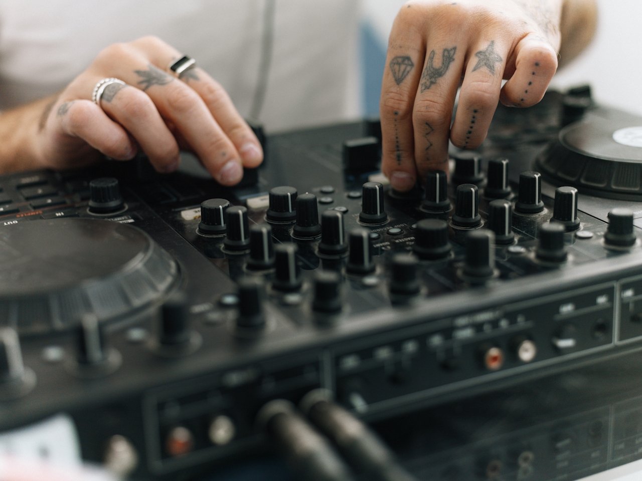 On Deck at River Lodge: DJ