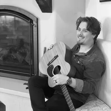 Mother's Day Live Music at Ciao Papi