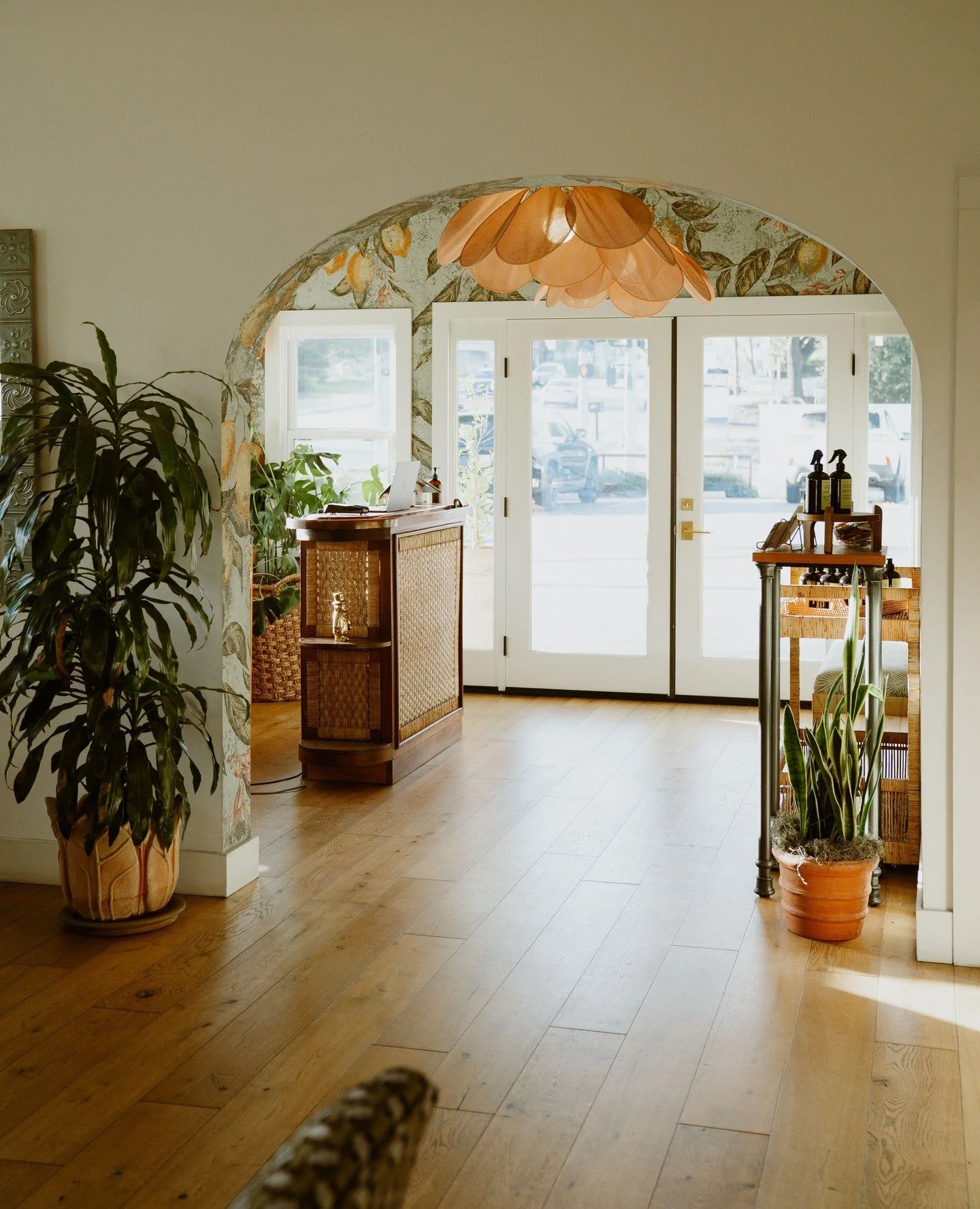 ⁠Mornings @farmhousepaso ☼ ⁠
⁠
.⁠
.⁠
.⁠
⁠
Photos: @elainapelfini, @sur_collective, @jenjoi⁠