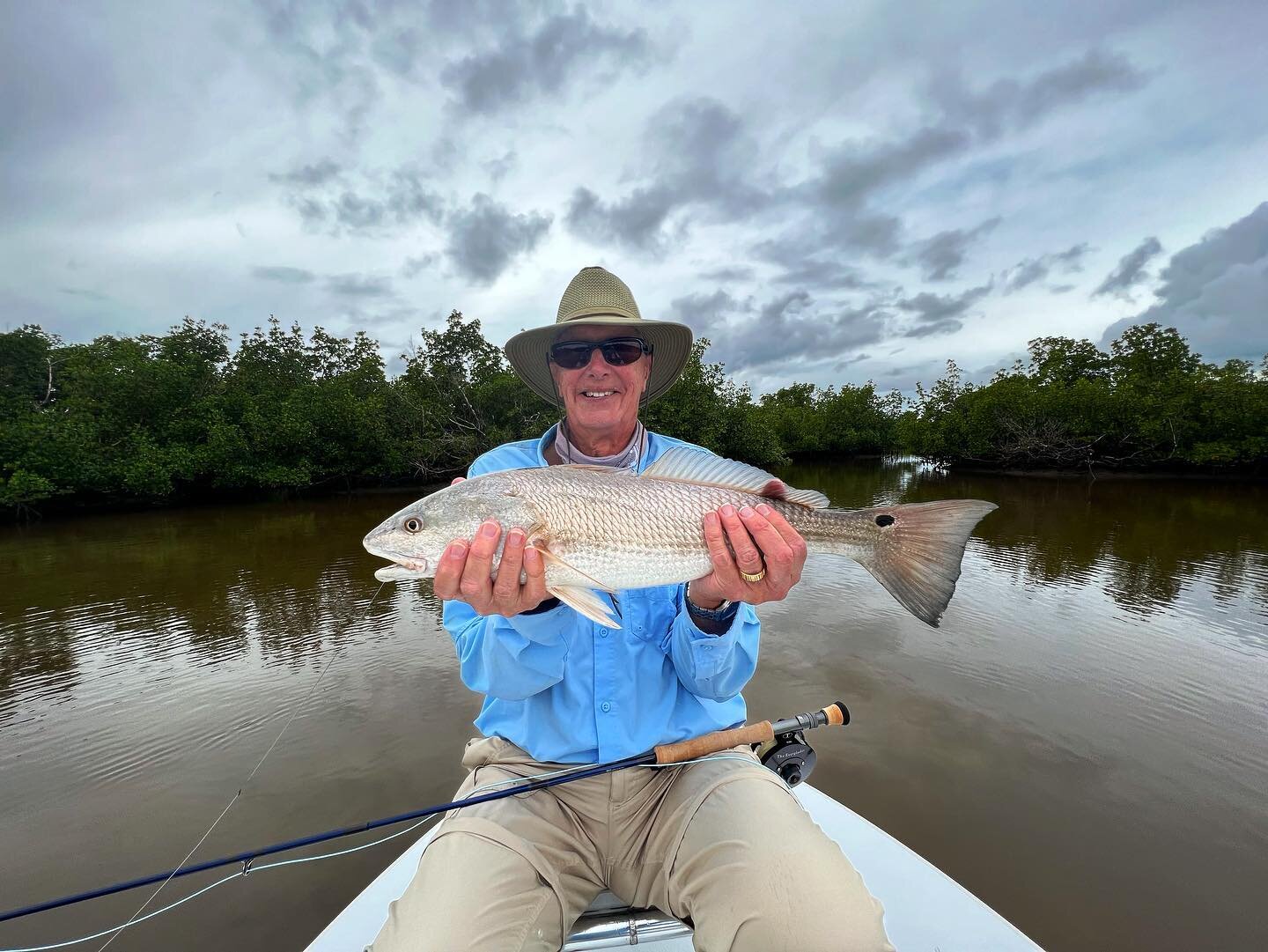 Mike with a couple tailing Redfish this afternoon&hellip; #redfishonfly#flyfishing#marcoisland#naples#hellsbayboatworks#mangroveoutfitters