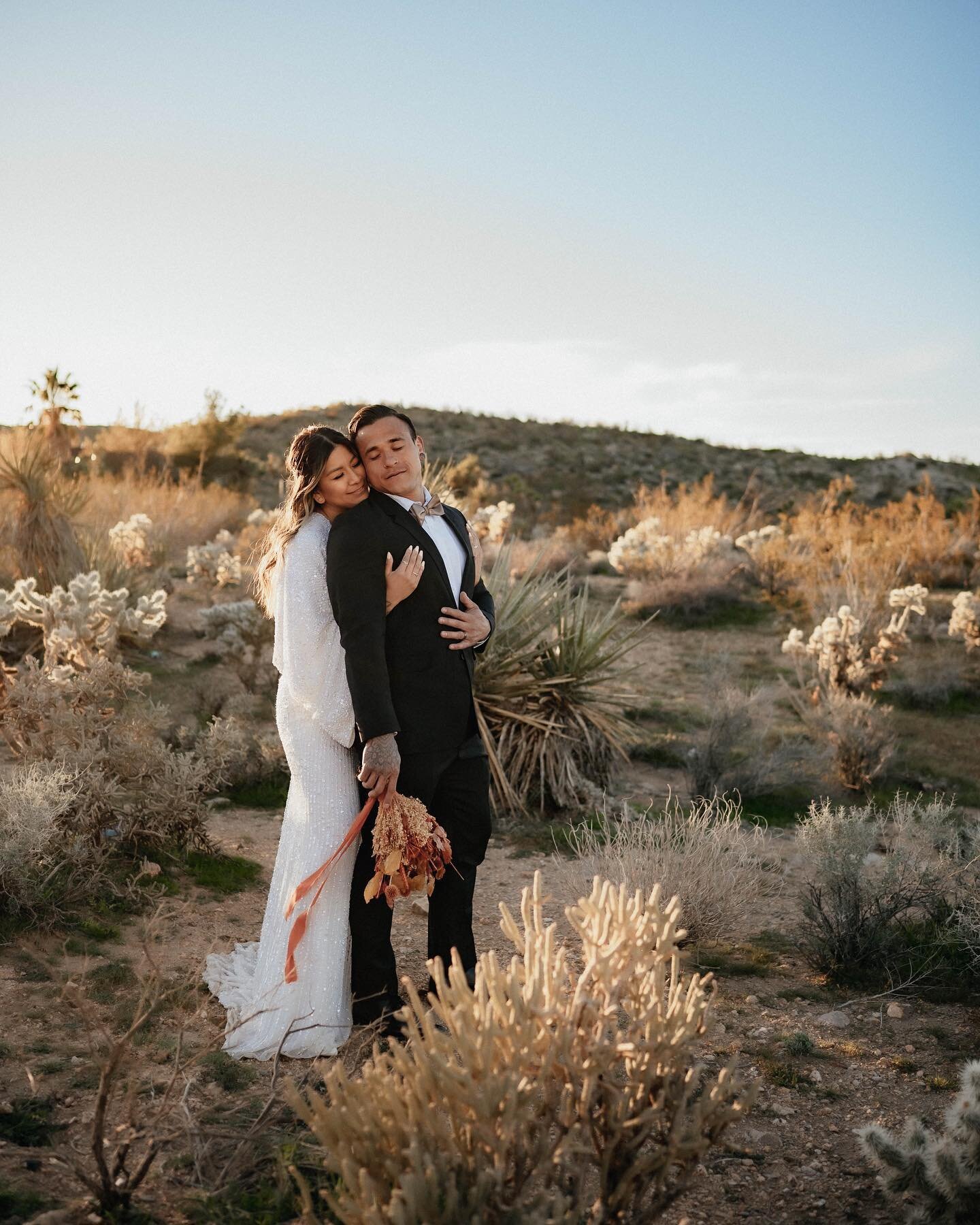 Dreaming of the day I get to go back to Joshua Tree for another elopement 😍

#yegphotographer #yegphotography #yegwedding #edmontonwedding #edmontonweddingphotographer #albertawedding #albertaweddingphotographer #travelphotography #travelingphotogra