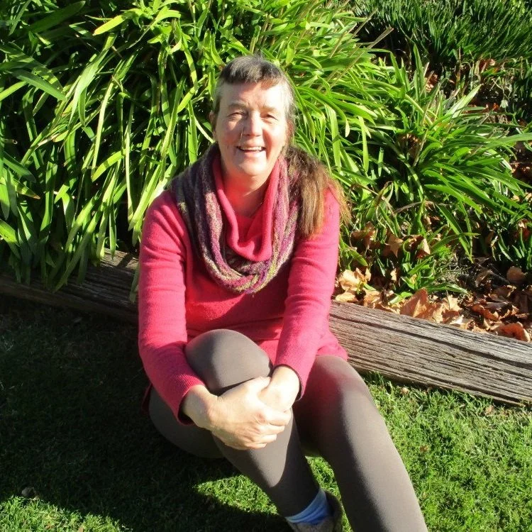 Episode 126: How to Use Baby Massage to Bond With Our Baby With Helen Thompson