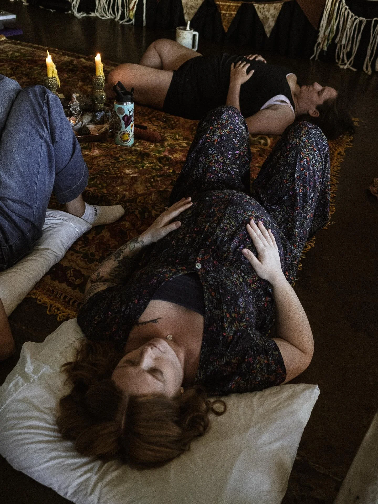 Thinking back on what a magical moment this was. Surrounded by other women, waiting to welcome our third baby, sharing our thoughts and opening up to one another. 

Creating experiences like this is so fulfilling and being in rooms with others who ar