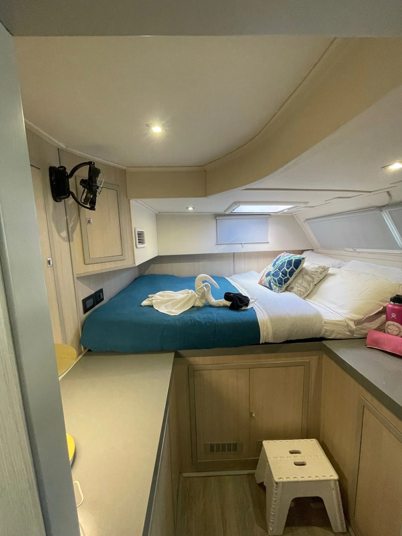 Port Rear Cabin