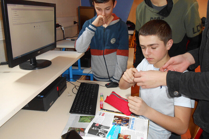 Education through Escape Rooms