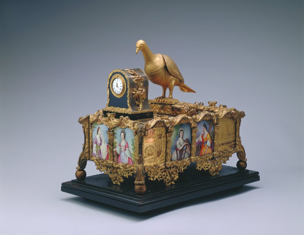 15. 铜镀金乐箱鹧鸪鸟钟 European-style zimingzhong © The Palace Museum.jpg