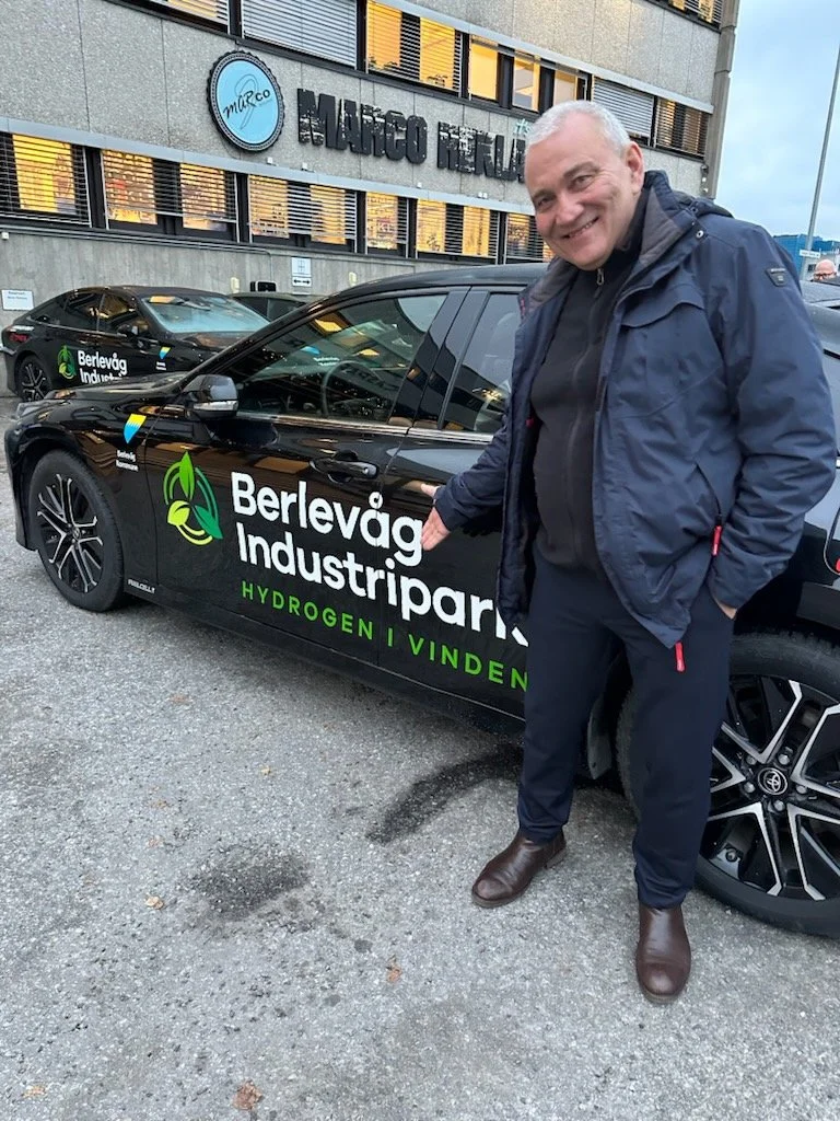Richardsen Berlevåg hydrogenbiler.jpg