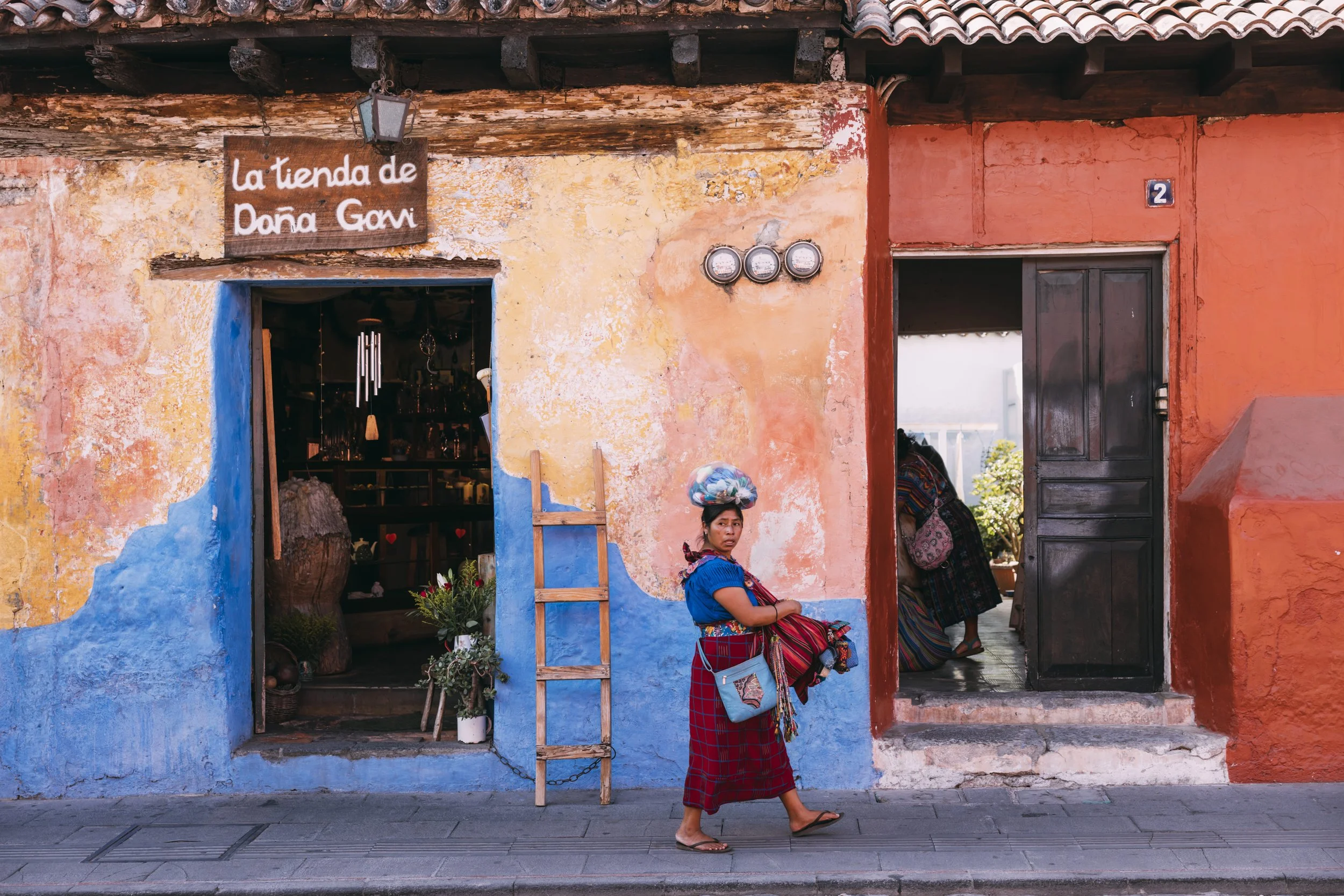 Flashpack_2025_Guatemala_Antigua_Alina_Tsvor0407.jpg