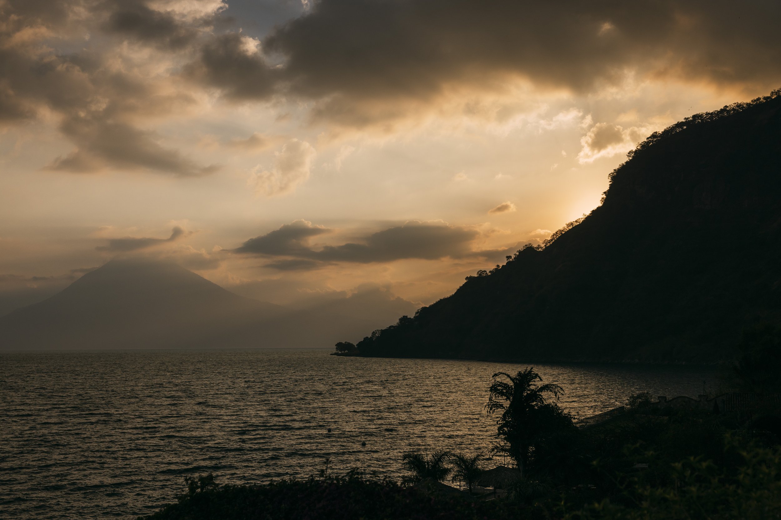 Flashpack_2025_Guatemala_Lake_Atitlan_Alina_Tsvor1070.jpg