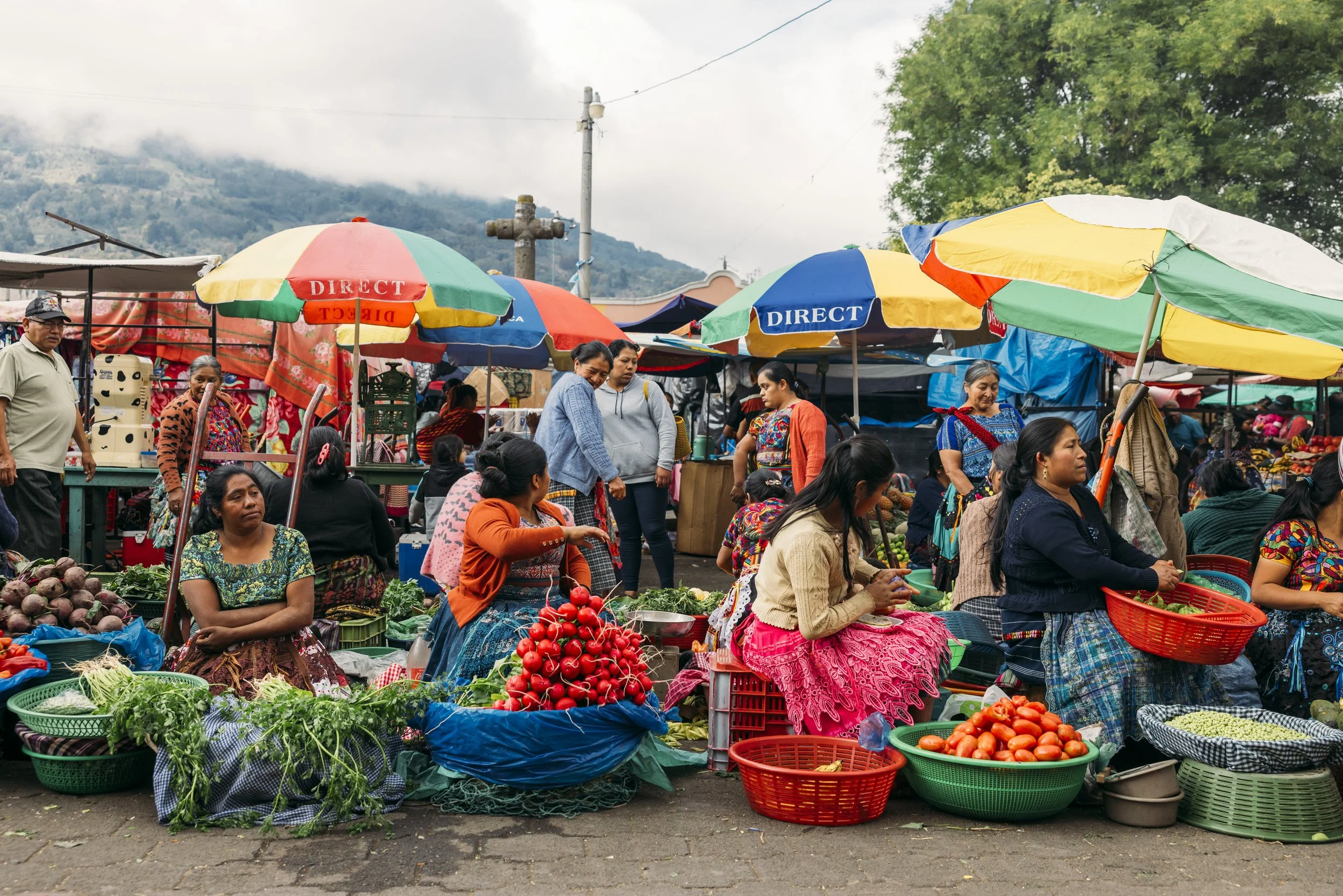Flashpack_2025_Guatemala_Market_Alina_Tsvor1301.jpg