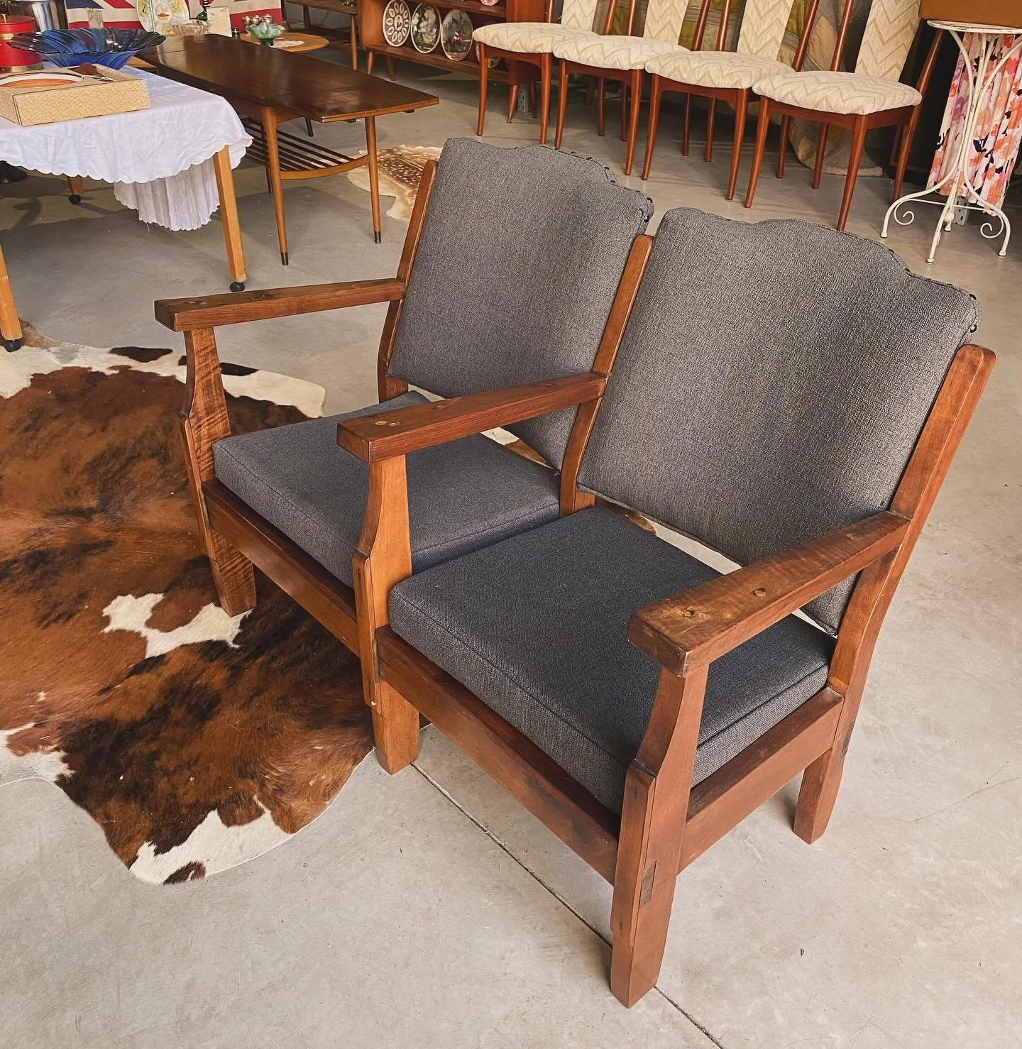 Love Seat

Pair of solid timber theatre seats from the old Gold Coast Cinema. Fully restored and reupholstered in charcoal fabric

110cm wide
67cm deep
80cm high

$350

Open Saturday 10-3