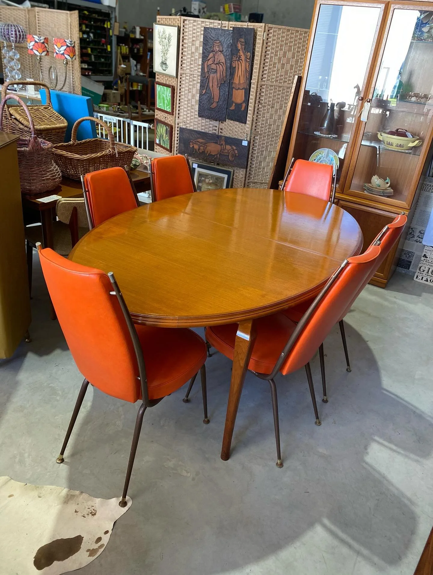 Chairs are sold!
Table is available for $350