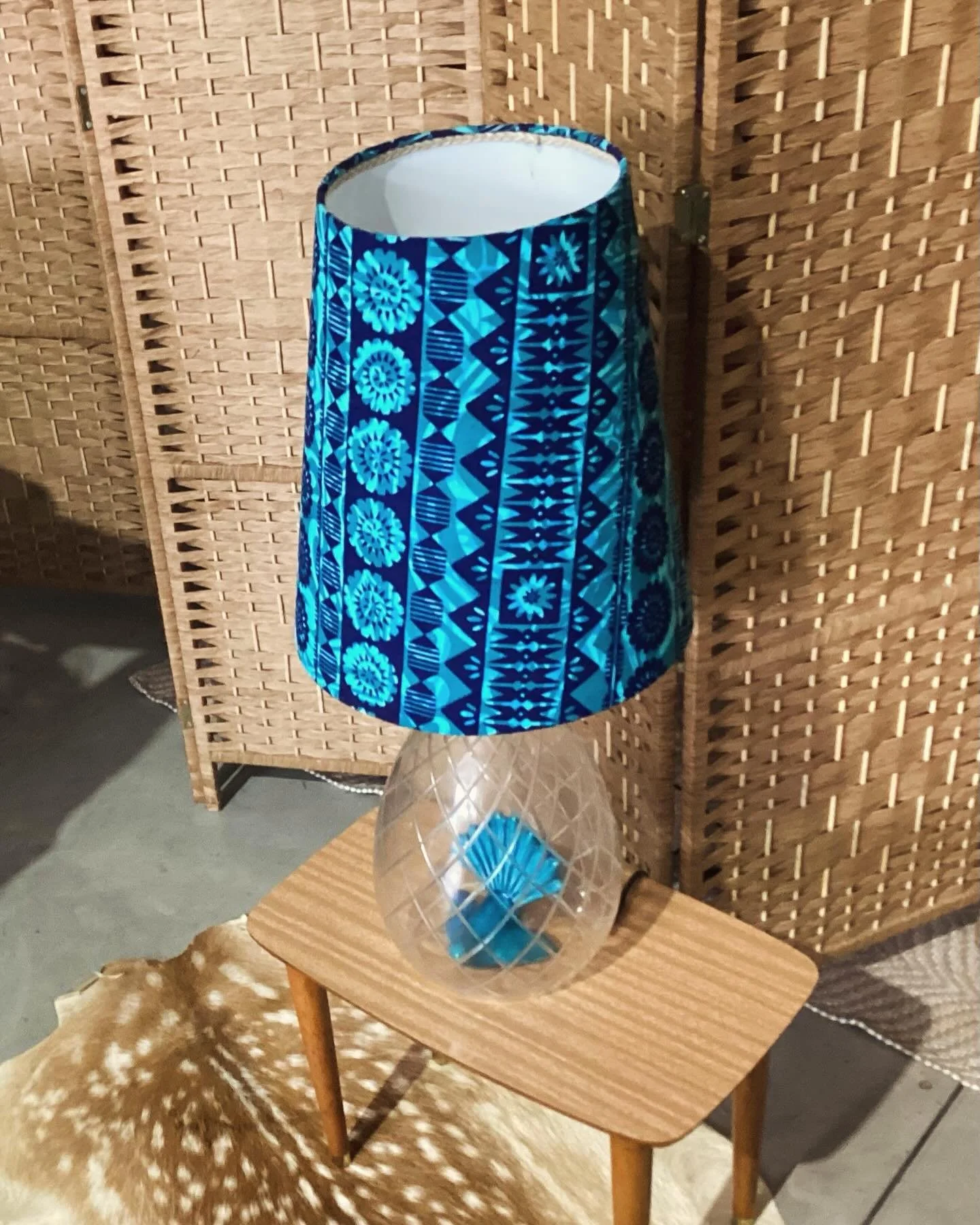 &lsquo;Blue Burst&rsquo; Lamp

Cut glass base with stunning ceramic Fantail, paired with handmade tapered shade
Add a burst of blue!

Shade measures 35x30
Lamp stands 68cm tall

$160

Open Thurs to Sat 10-3

#vintagelamps #vintagelampshade #midcentur