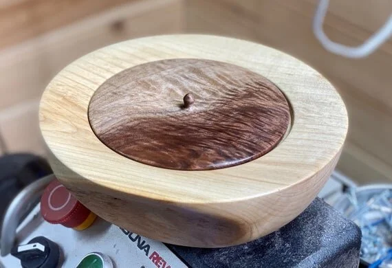 https://i.etsystatic.com/17743450/r/il/39c145/2797590704/il_570xN.2797590704_1pa8.jpg