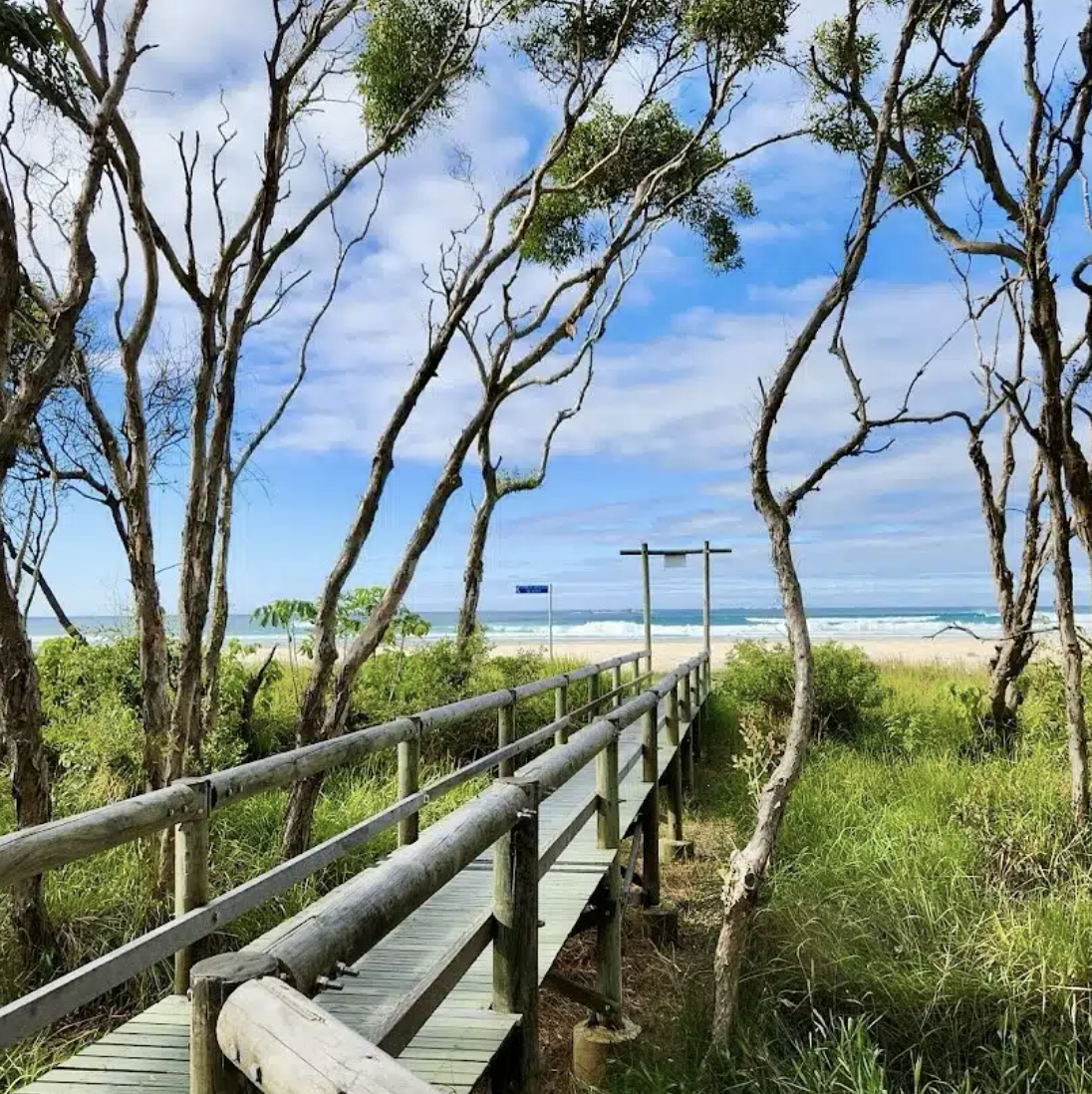 Anchorage on Straddie beach access