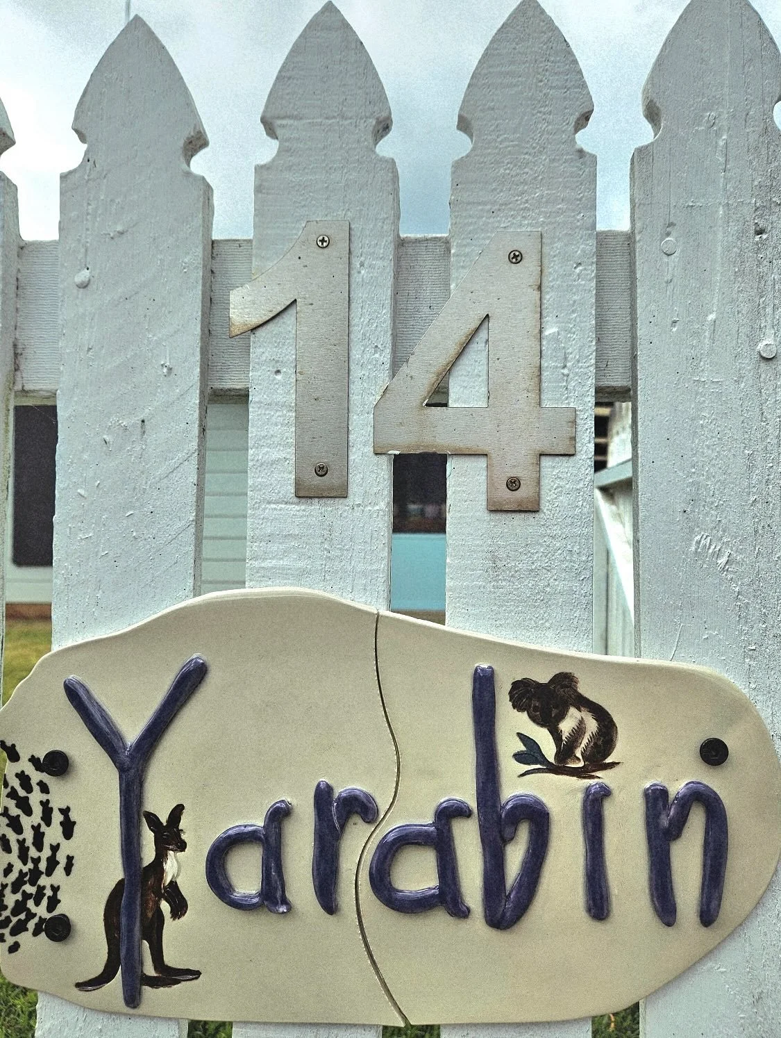 ✨ STOP 14 | YARABIN STUDIO | Straddie Arts Trail 2025 ✨

Step into creativity at Yarabin Studio, where father and daughter duo Thai Ong &amp; Anita Ong combine their artistic worlds for one incredible Straddie showcase!

🎨 Thai Ong &mdash; The Colou