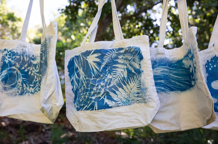 ArtsTrail-Renata-Elisa-cyanotype-bags-2026-Photo-Julie-Sisco.jpg
