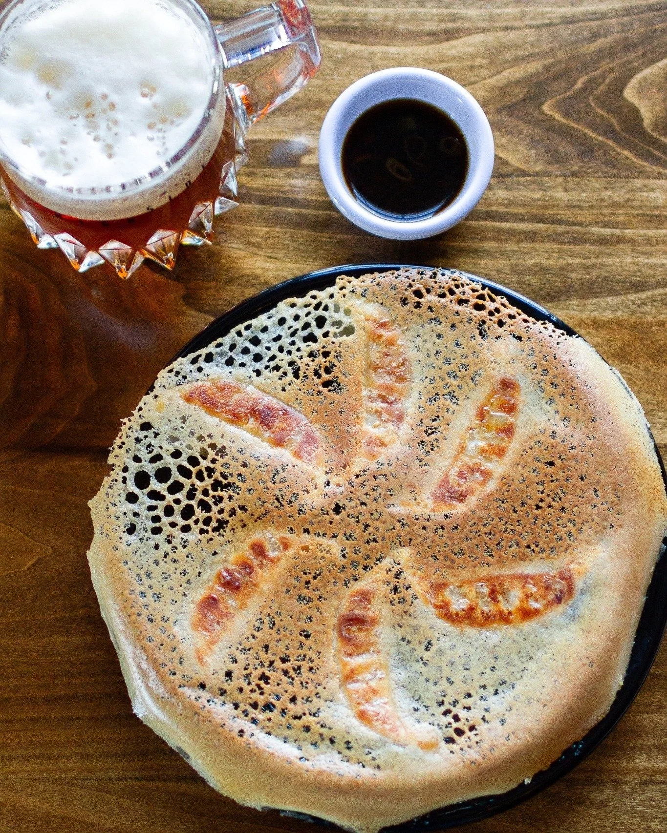 Happy Hour tastes better with potstickers.

Our Potstickers are just $6 during Happy Hour, filled with ground chicken and cabbage, then served with our special dipping sauce.

Happy Hour at High Side
Tuesday&ndash;Thursday | 4&ndash;7 PM
$6 select sm