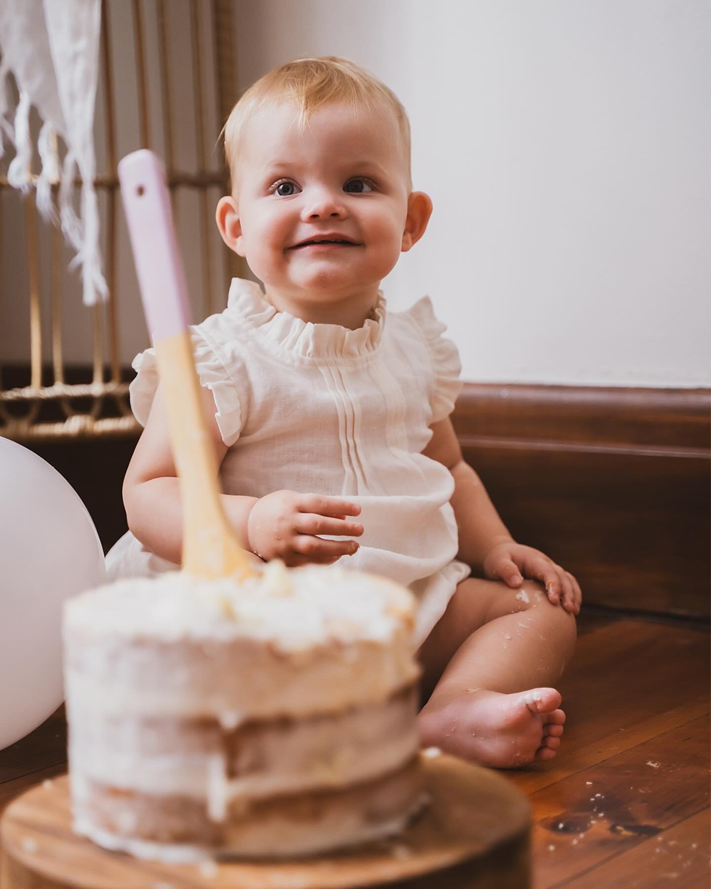 Sweet memories in the making 🎂 

We love documenting these magic milestones, especially when a family returns to us for a cake smash and we get to see how much their little one has grown since their newborn session. 🤎