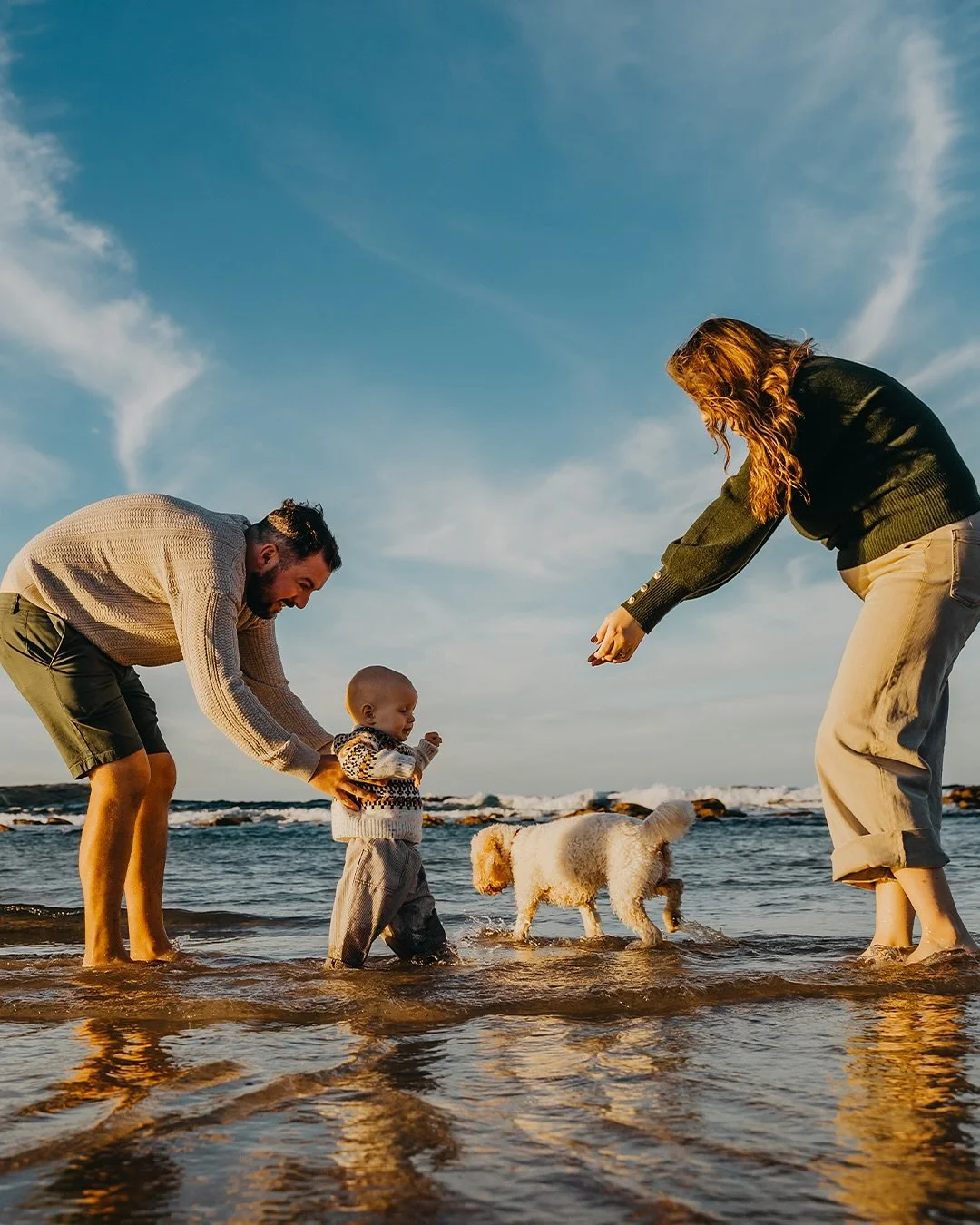 What&rsquo;s better than cake? Cake on the beach at sunset with your dog☺️ 

We first met Ruairi as a snuggly little newborn and now here we are celebrating his first trip around the sun 🌞