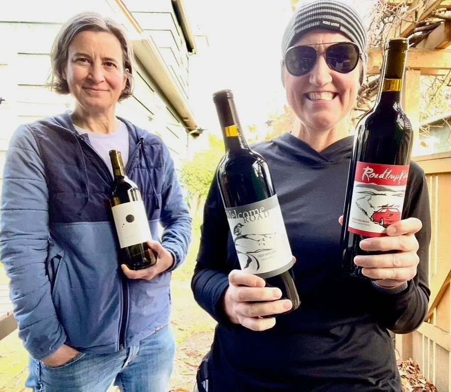 This week West Seattle neighbors @welcomeroadwinery will join us for wine tasting! Swing by and try 3 new wines from this awesome local winery!

Wine tastings are every Thursday from 5-7:30pm. Cheers!

#winetasting #drinklocal #seattleurbanwineries #