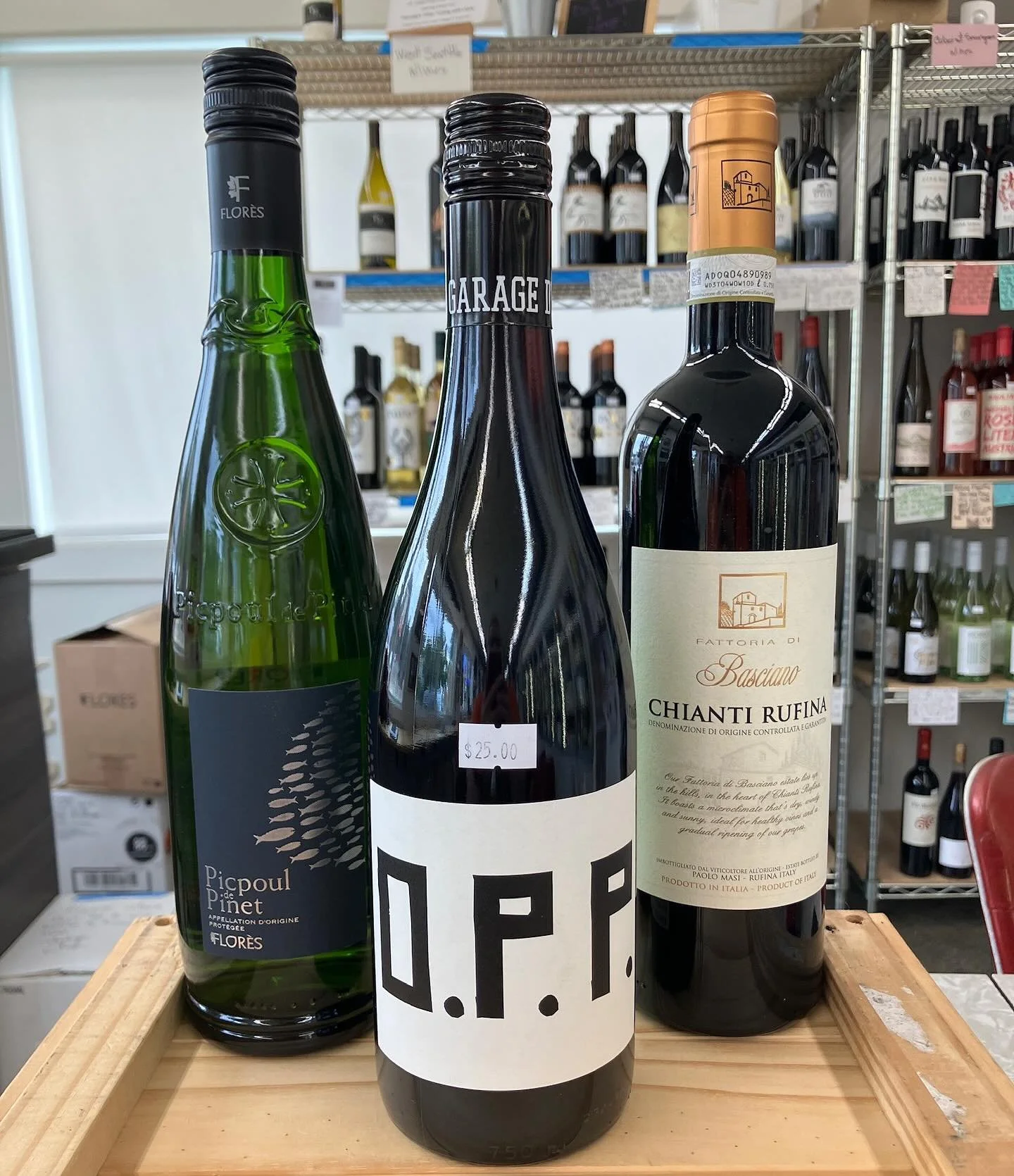 Once again: we have three awesome wines for you to try this Thursday at Wine Tasting with Clark. 

Come see us this Thursday - and every Thursday - from 5-7:30pm for wine tasting. 

#winetasting #withclark #highlandpark #cornerstore #westseattle