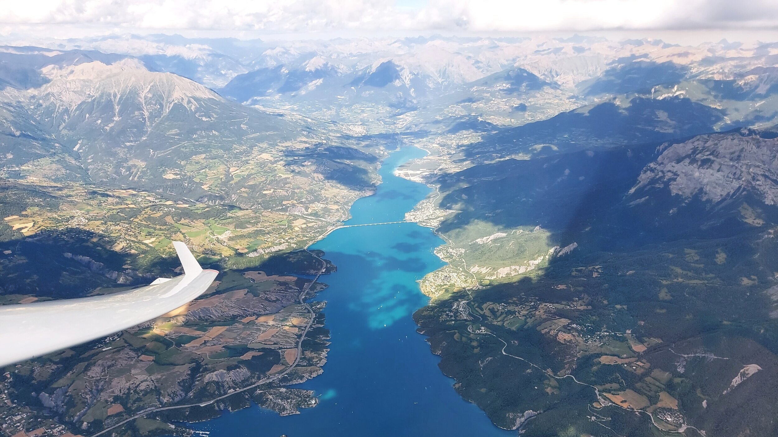 Lac de Serre-Ponçon, France