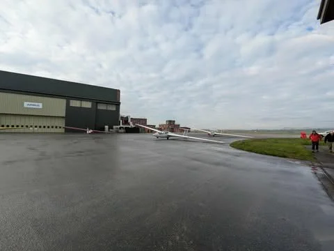 Back down to Earth… again